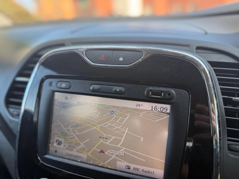 RENAULT CAPTUR