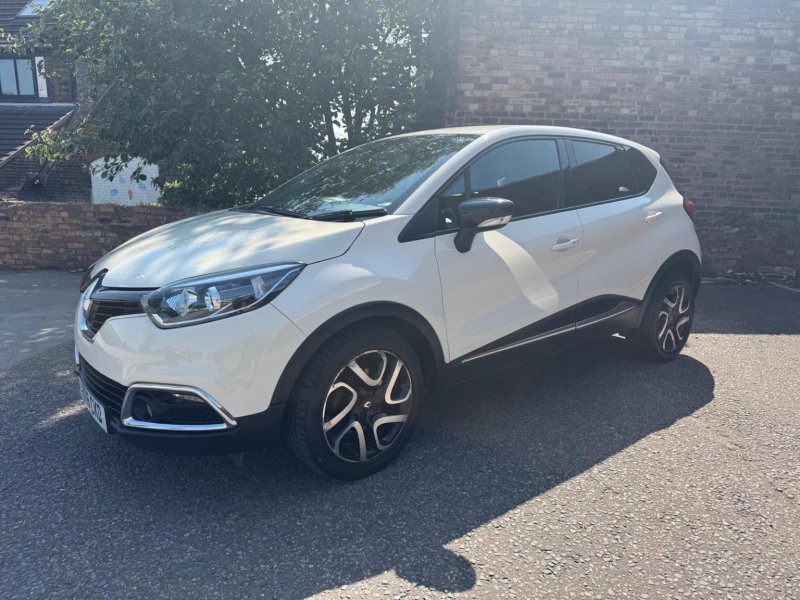 RENAULT CAPTUR
