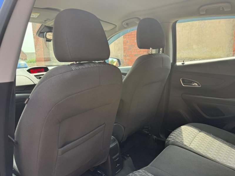VAUXHALL MOKKA