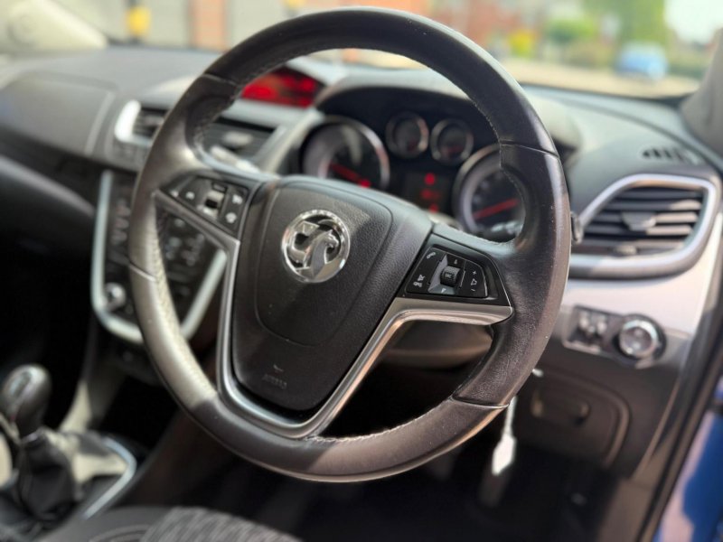 VAUXHALL MOKKA