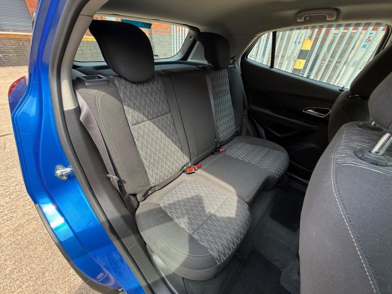 VAUXHALL MOKKA