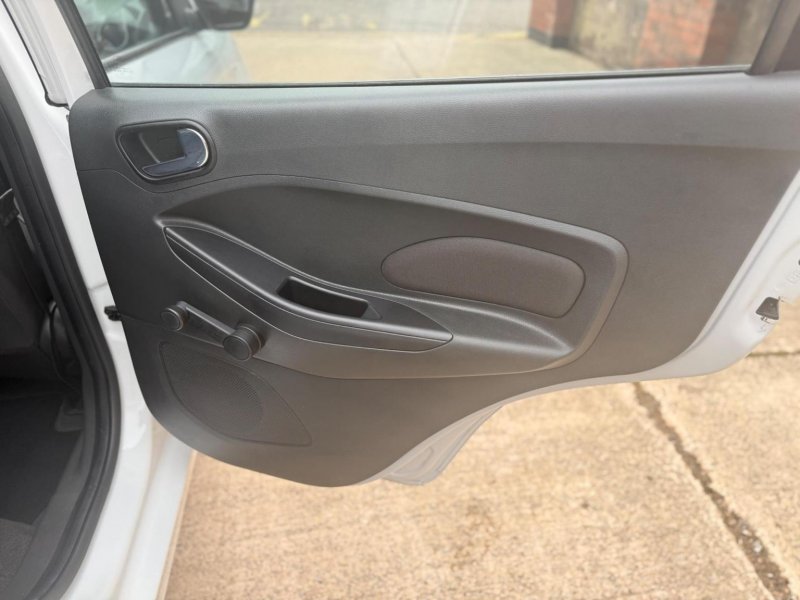 FORD KA+