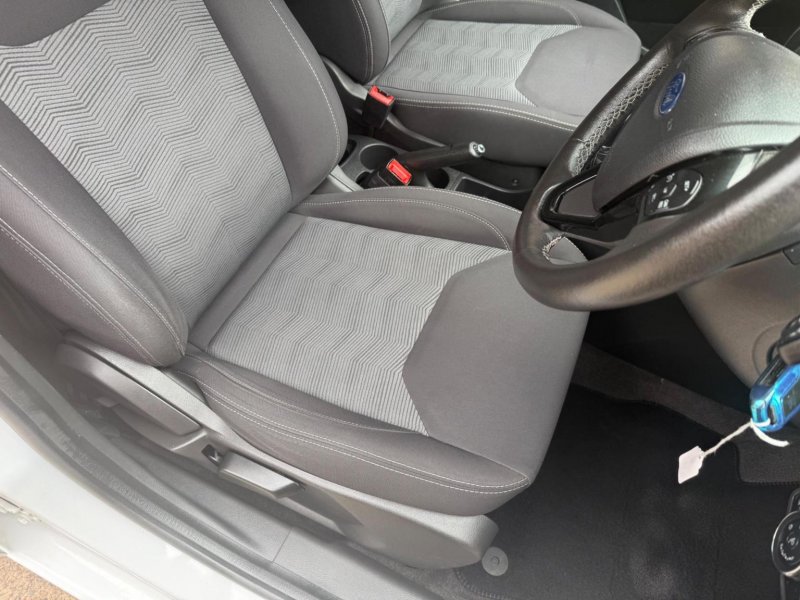 FORD KA+