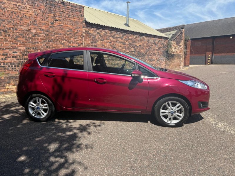 FORD FIESTA