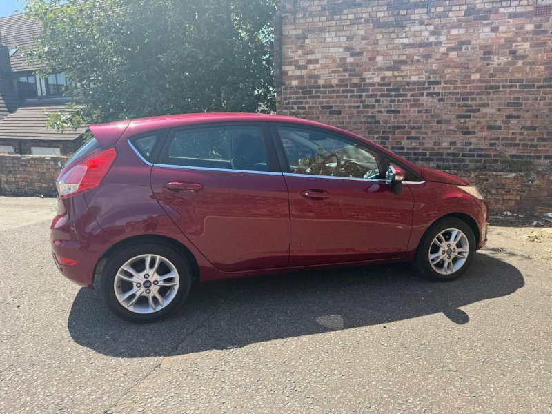 FORD FIESTA