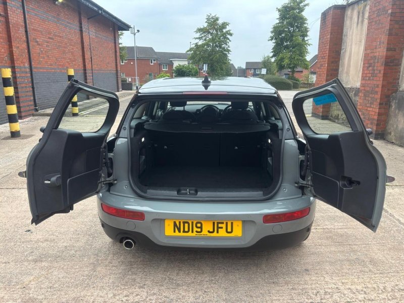 MINI CLUBMAN